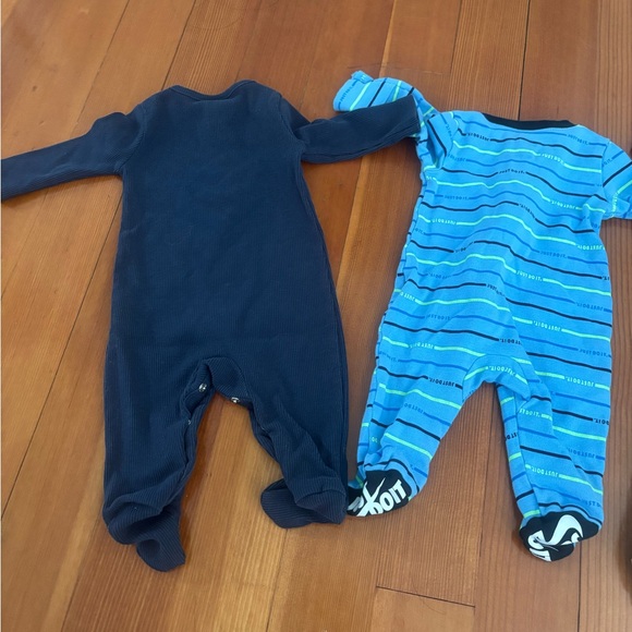 3 baby onesies pack and play pajamas 0-3m - Picture 7 of 7